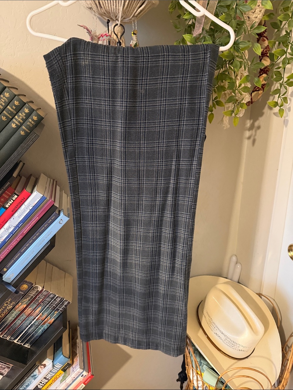 American Eagle Outfitters Gray Plaid Women's Dress Pants